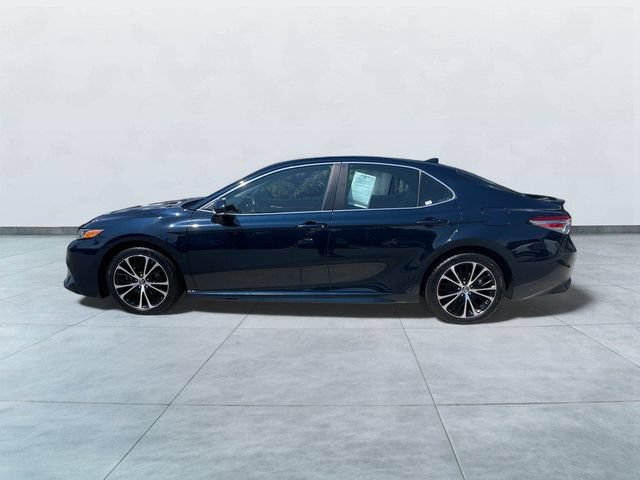 Used 2019 Toyota Camry SE w/ Audio Package FWD image 4
