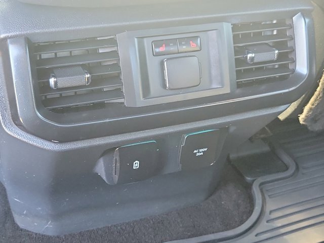 Certified 2022 Ford F150 Raptor w/ Equipment Group 801A High image 16