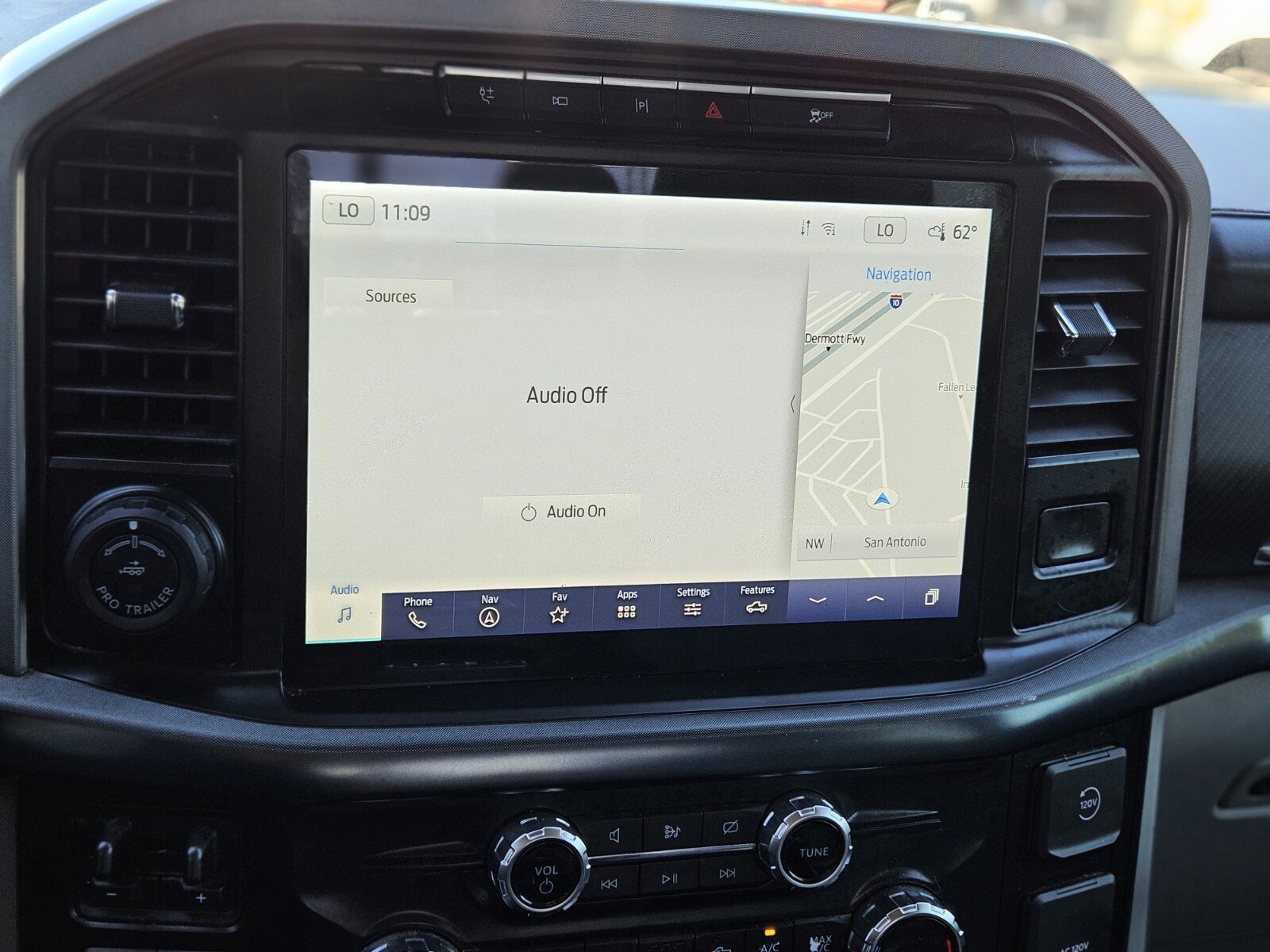 Certified 2023 Ford F150 Limited image 22