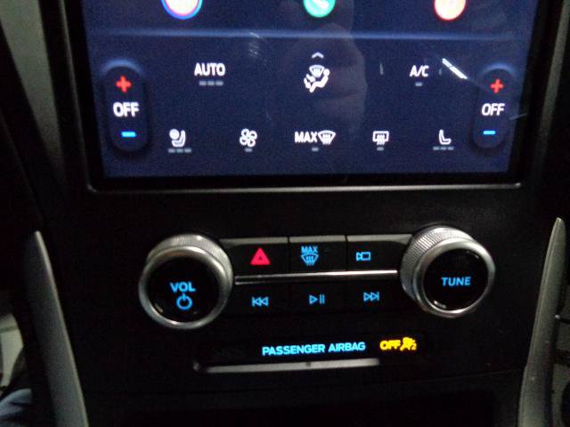 Certified 2024 Ford Edge SEL w/ Convenience Package AWD/4WD image 13