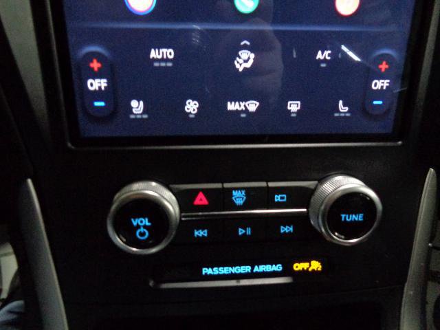 Certified 2024 Ford Edge SEL w/ Convenience Package AWD/4WD image 13