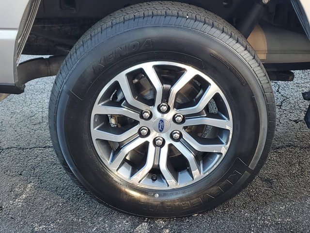 Certified 2022 Ford F150 Lariat w/ Trailer Tow Package image 7