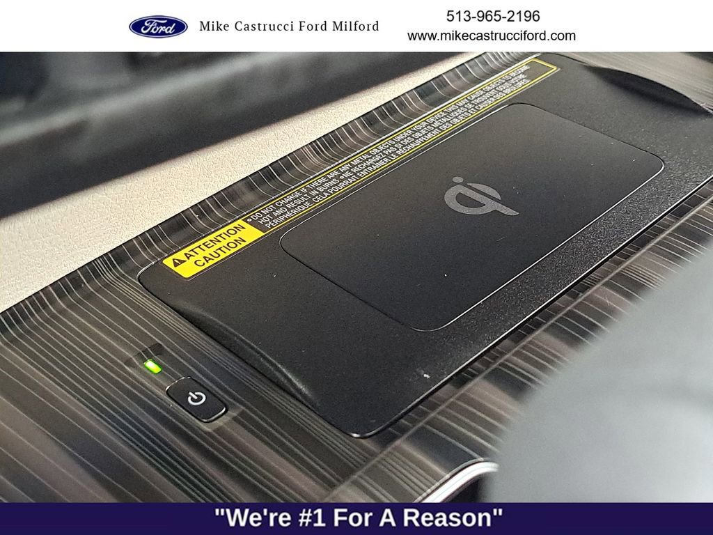 Used 2024 Toyota Sienna Platinum image 19