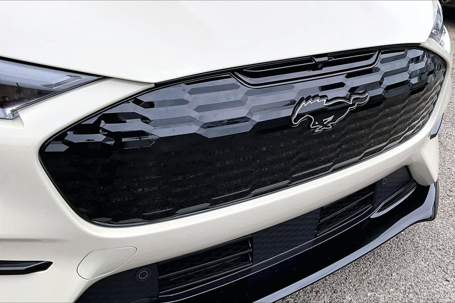 Certified 2025 Ford Mustang Mach-E GT AWD/4WD image 29