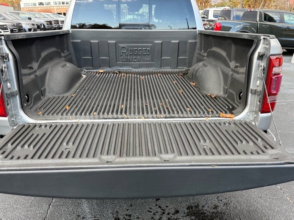 Used 2021 RAM 1500 Laramie w/ Sport Appearance Package image 16