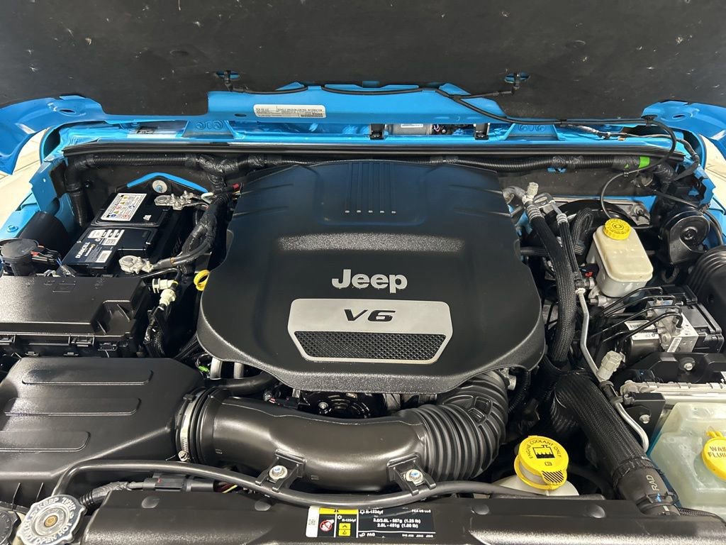 Used 2017 Jeep Wrangler Unlimited Sahara image 23