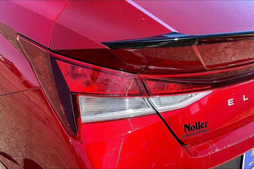Used 2025 Hyundai Elantra Sport image 30