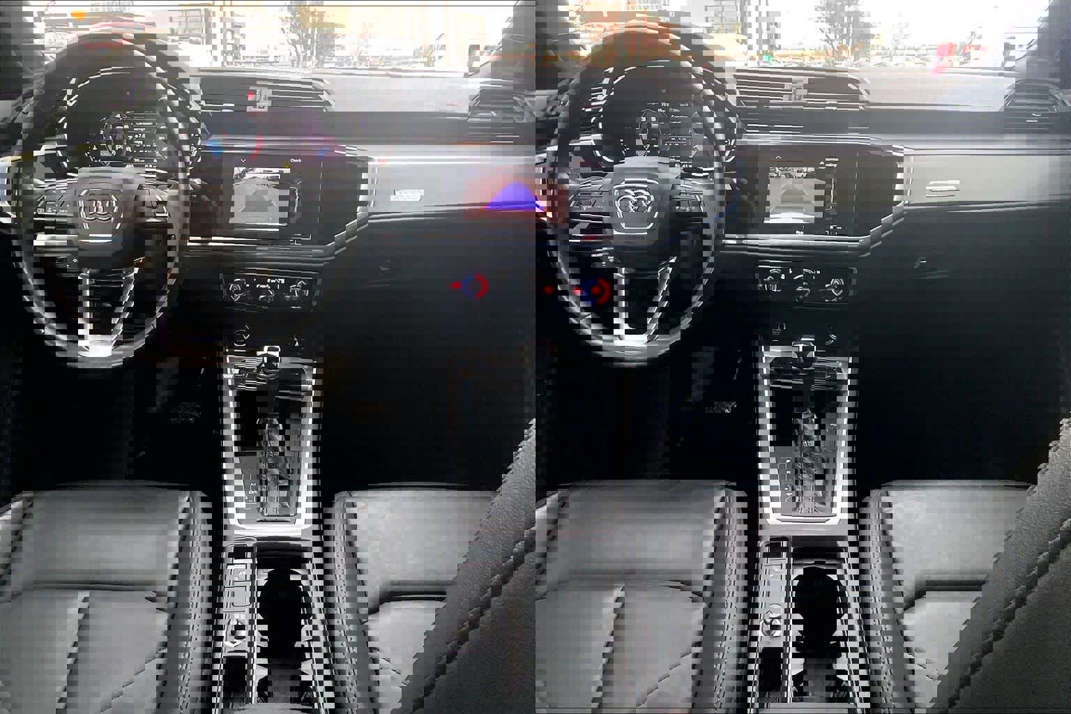 Used 2022 Audi Q3 2.0T Premium w/ Convenience Package image 15