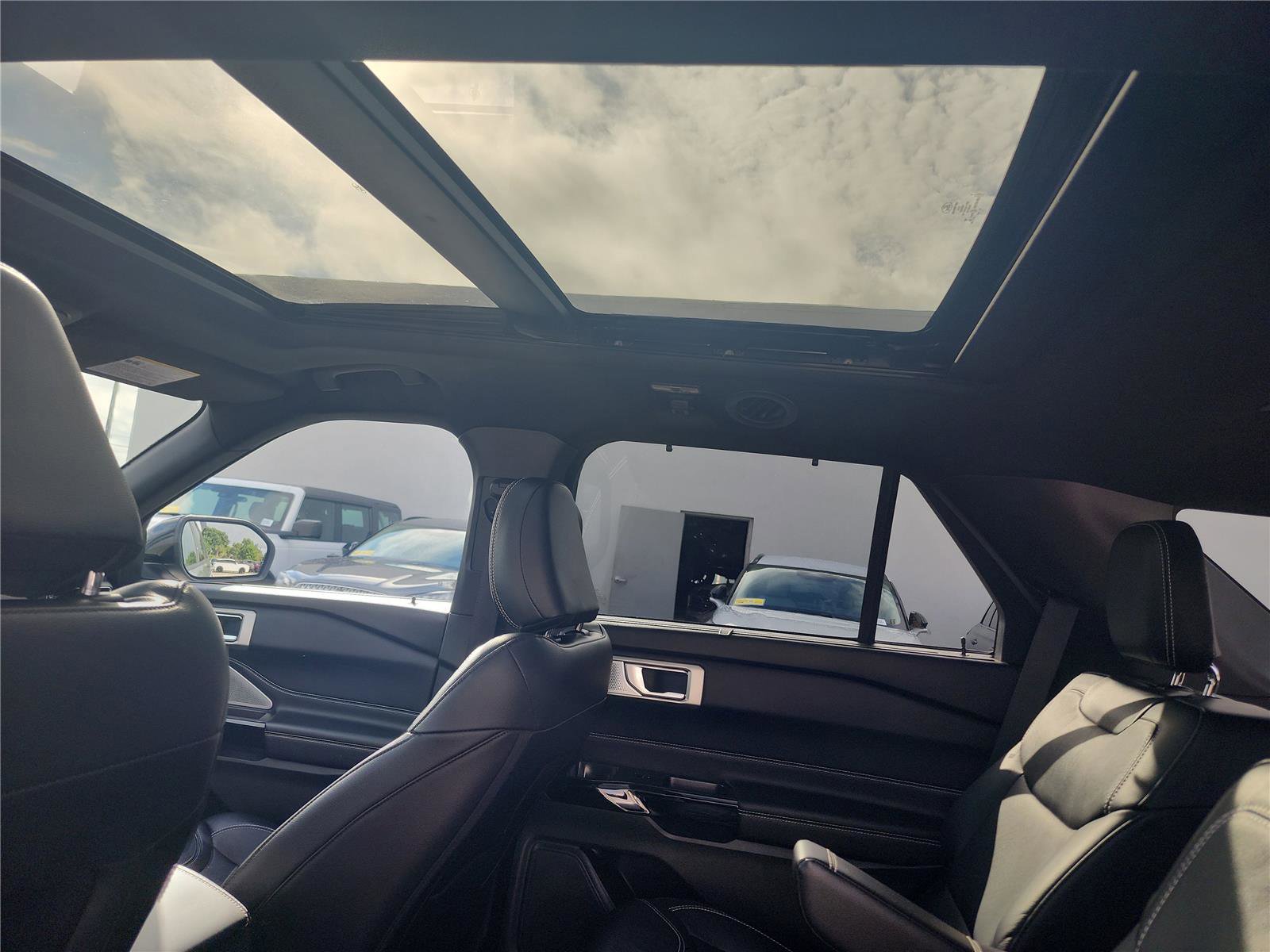 Certified 2022 Ford Explorer ST w/ Equipment Group 401A image 22