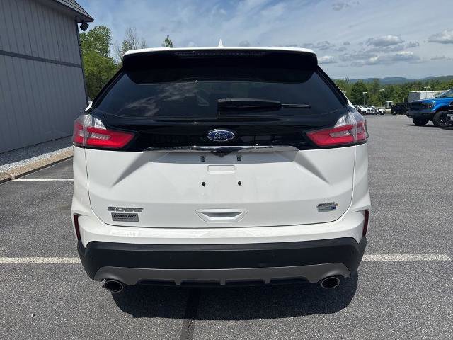 Certified 2020 Ford Edge SEL w/ Convenience Package AWD/4WD image 4