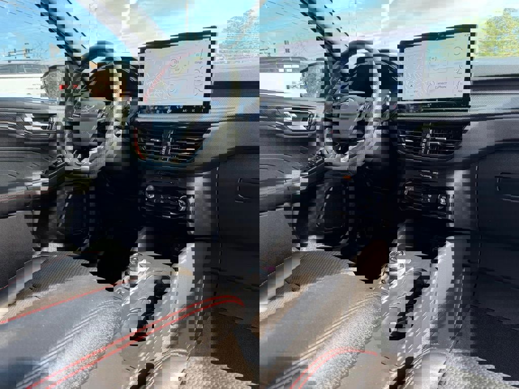 Certified 2023 Ford Escape ST-Line w/ Tech Pack #1 image 15