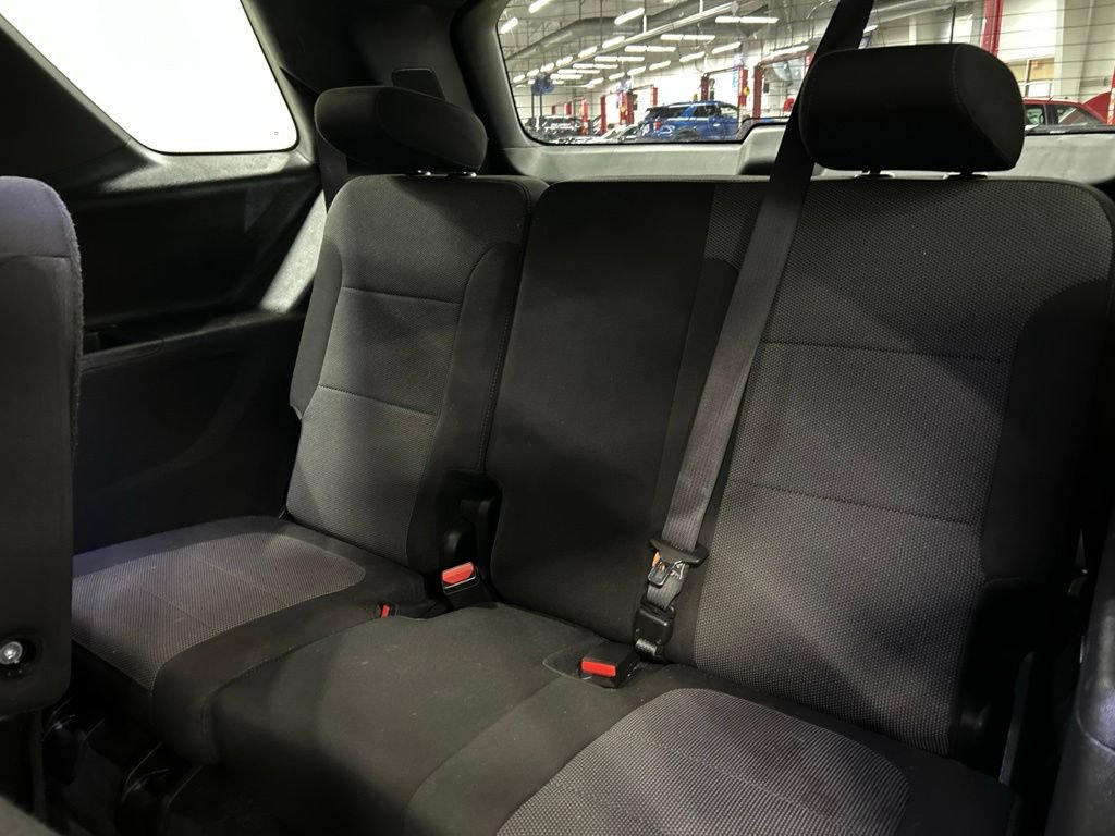 Used 2023 Chevrolet Traverse LT w/ LPO, Floor Liner Package AWD/4WD image 27