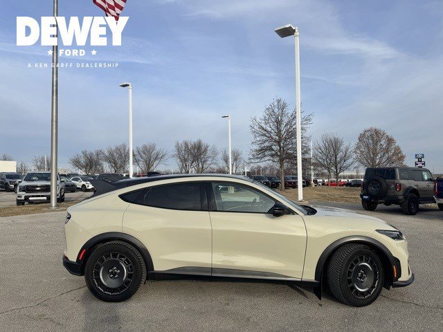 Certified 2025 Ford Mustang Mach-E GT image 6