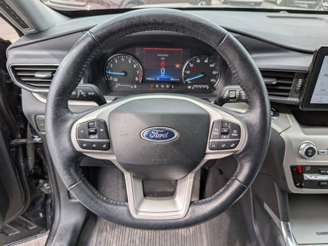 Certified 2021 Ford Explorer XLT w/ Equipment Group 202A AWD/4WD image 9