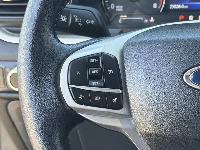 Certified 2022 Ford Explorer XLT RWD image 10