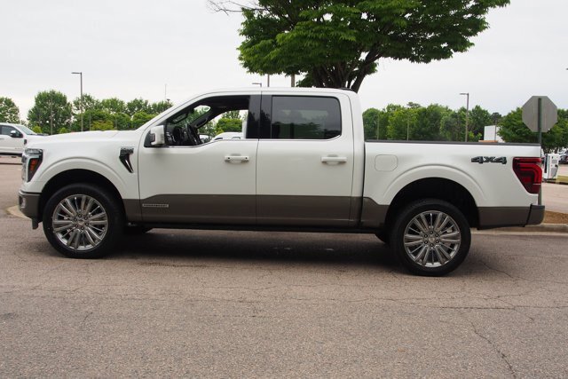 Certified 2025 Ford F150 King Ranch AWD/4WD image 4