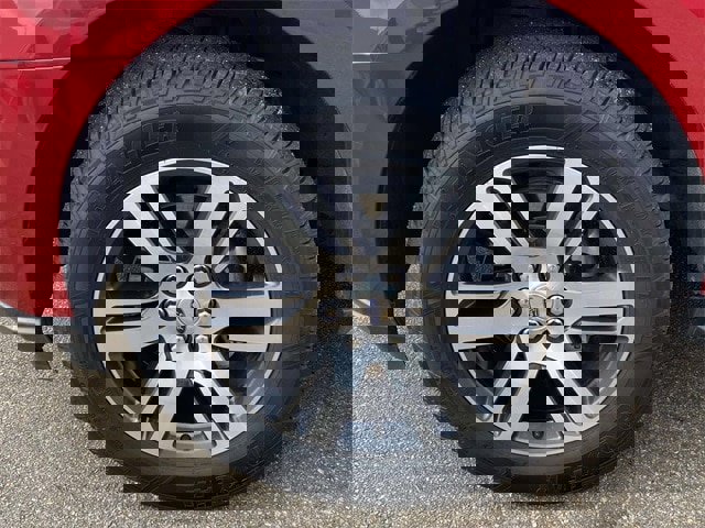 Certified 2022 Ford Expedition XLT image 8