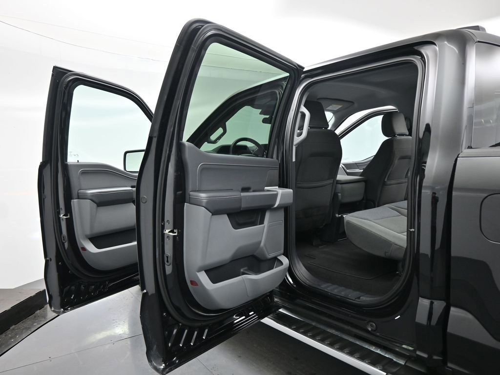 Certified 2025 Ford F150 XLT w/ Equipment Group 301A Standard image 43