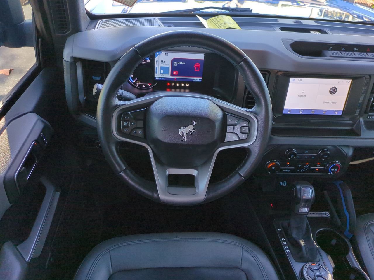 Certified 2023 Ford Bronco Black Diamond image 15