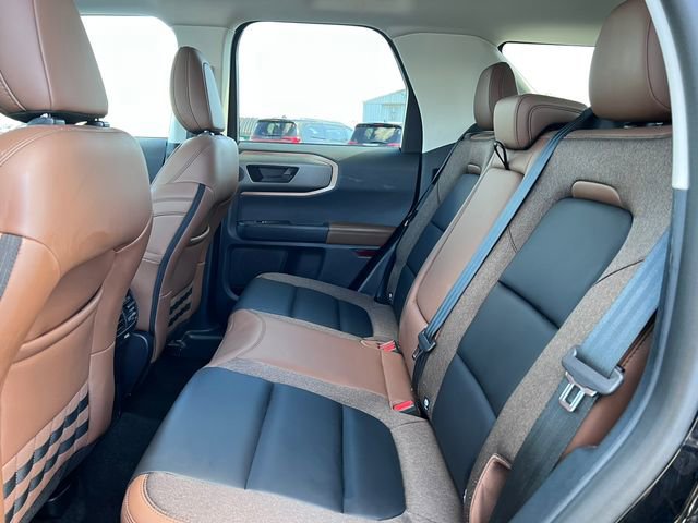 Certified 2025 Ford Bronco Sport Outer Banks w/ Outer Banks Tech Package+ AWD/4WD image 11