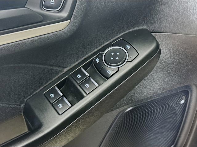 Certified 2022 Ford Escape SE w/ Convenience Package image 17