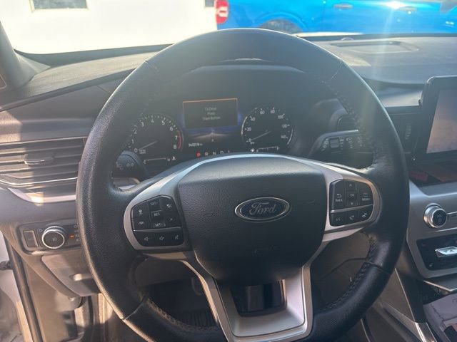 Certified 2021 Ford Explorer XLT w/ Equipment Group 202A image 24
