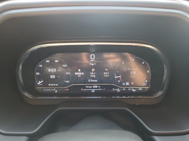 Used 2024 GMC Yukon XL AT4 AWD/4WD image 32