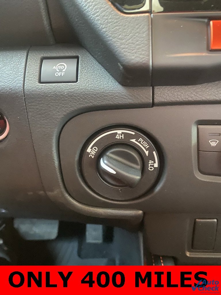 Used 2025 Nissan Frontier PRO-4X w/ Black Accent Package image 23