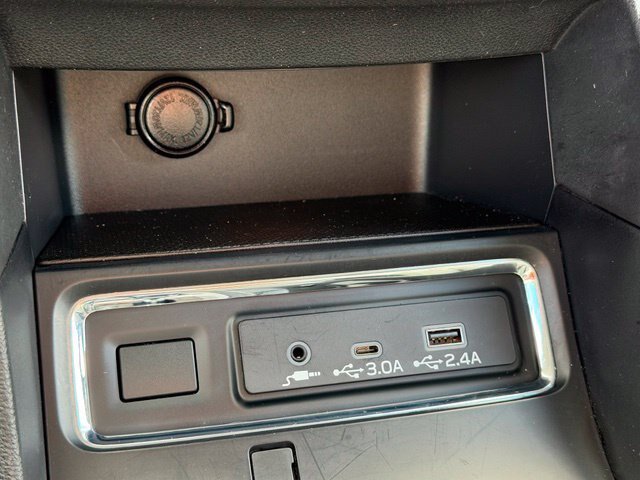 Used 2024 Subaru Ascent Onyx Edition AWD/4WD image 18