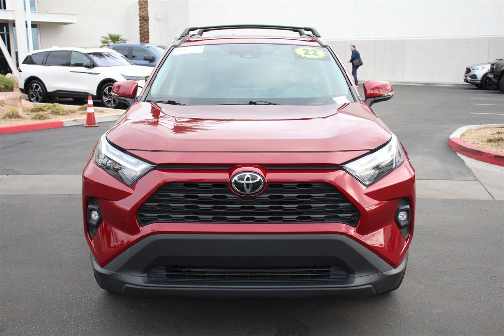 Used 2022 Toyota RAV4 XLE Premium image 11