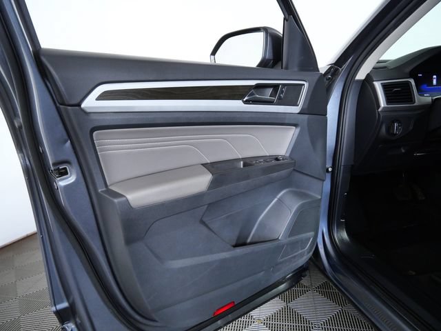 Used 2022 Volkswagen Atlas SE AWD/4WD image 15