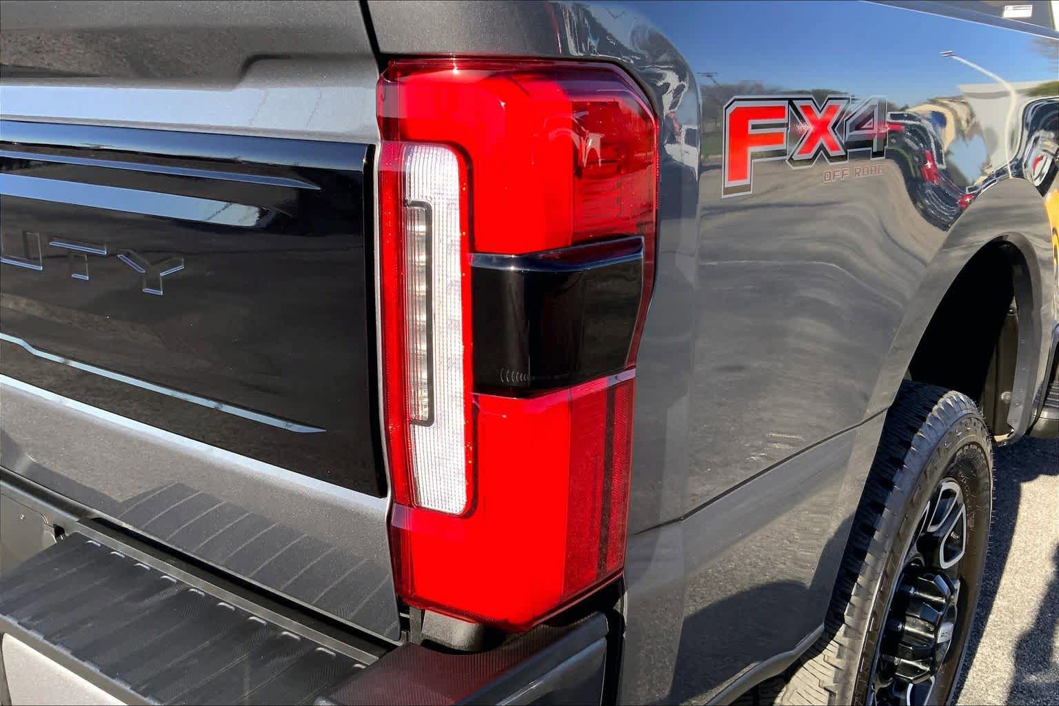 Certified 2026 Ford F250 Platinum AWD/4WD image 26
