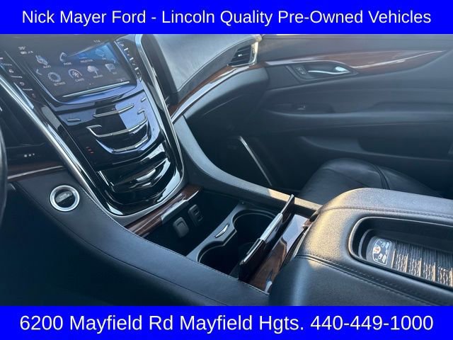 Used 2020 Cadillac Escalade Luxury image 19