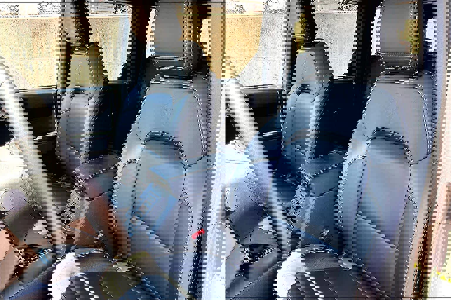 Certified 2025 Ford Bronco Outer Banks w/ Sasquatch Package image 11