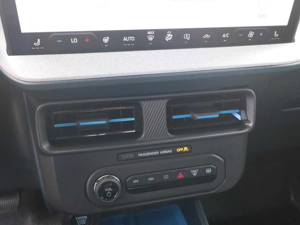 Certified 2026 Ford Maverick XLT w/ XLT Luxury Package FWD image 20