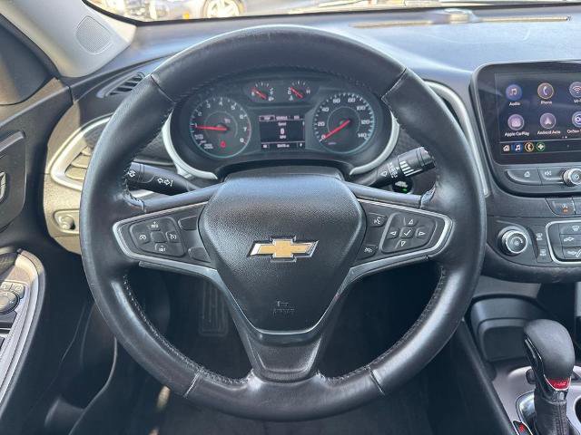 Used 2022 Chevrolet Malibu RS image 9