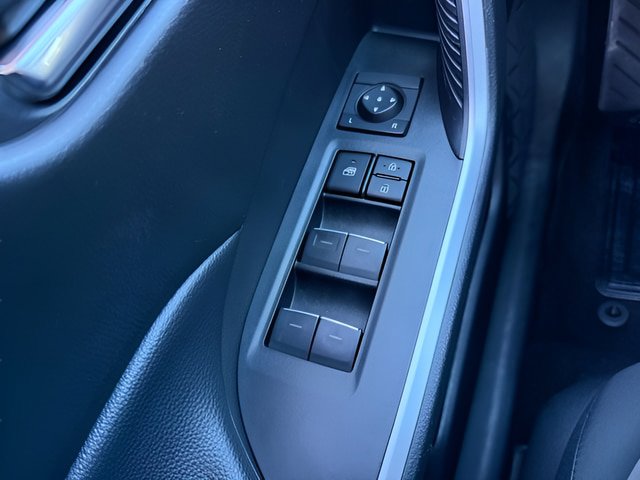 Used 2024 Toyota RAV4 XLE AWD/4WD image 19