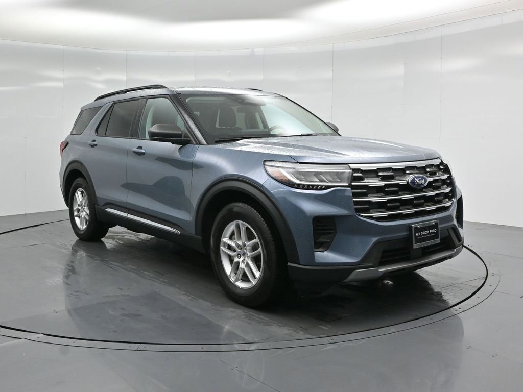 Certified 2025 Ford Explorer Active image 55