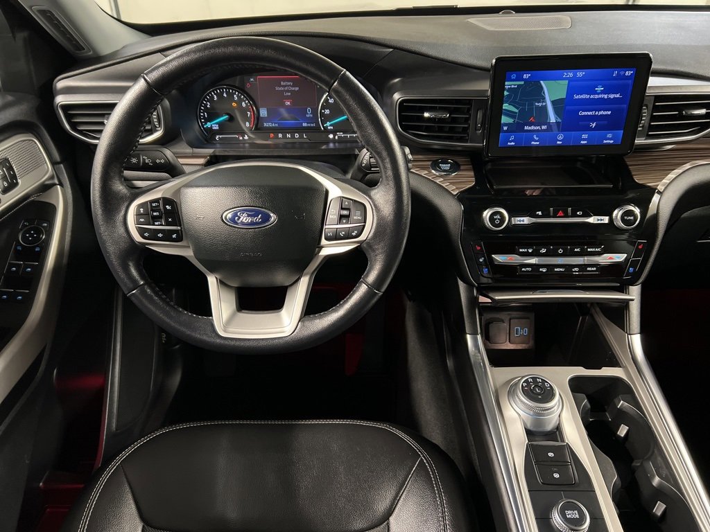 Certified 2023 Ford Explorer Limited w/ Hybrid Equipment Group 310A image 7