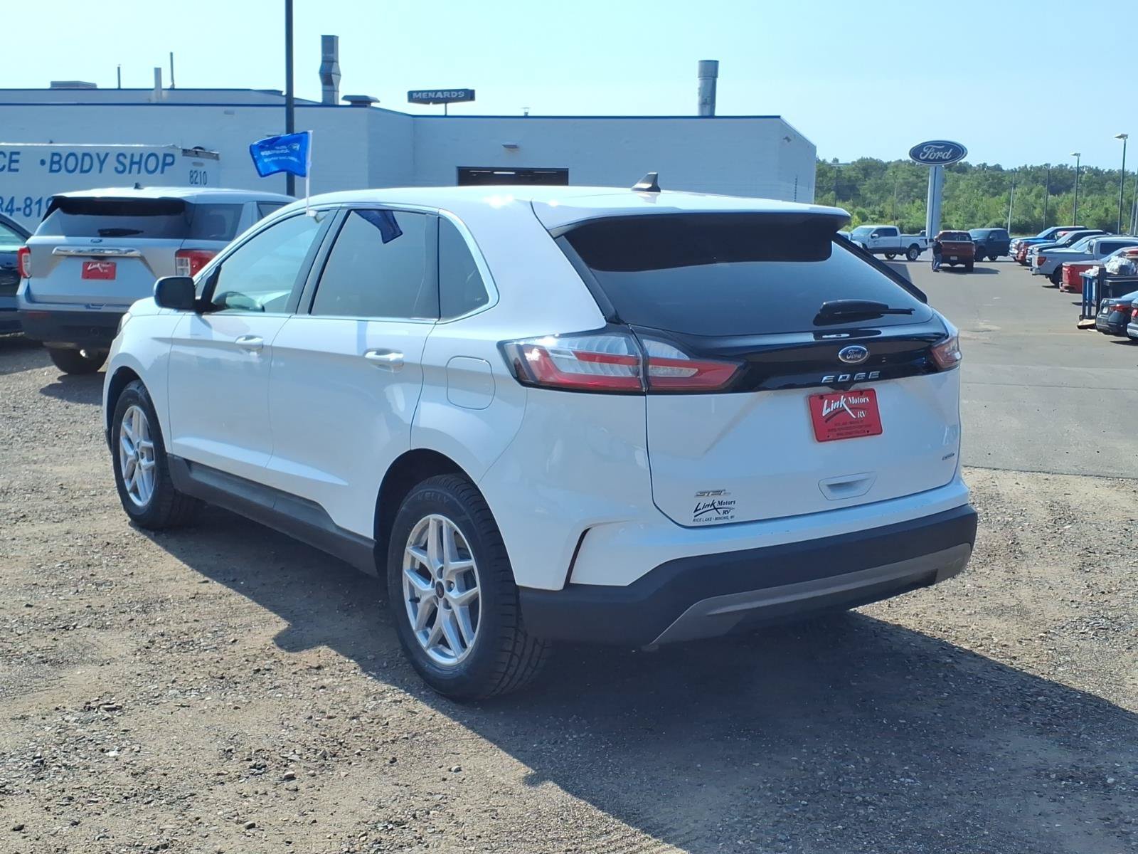 Certified 2024 Ford Edge SEL AWD/4WD image 3