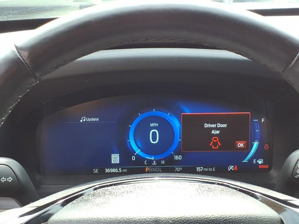 Certified 2023 Ford Explorer Platinum w/ Technology Package AWD/4WD image 19