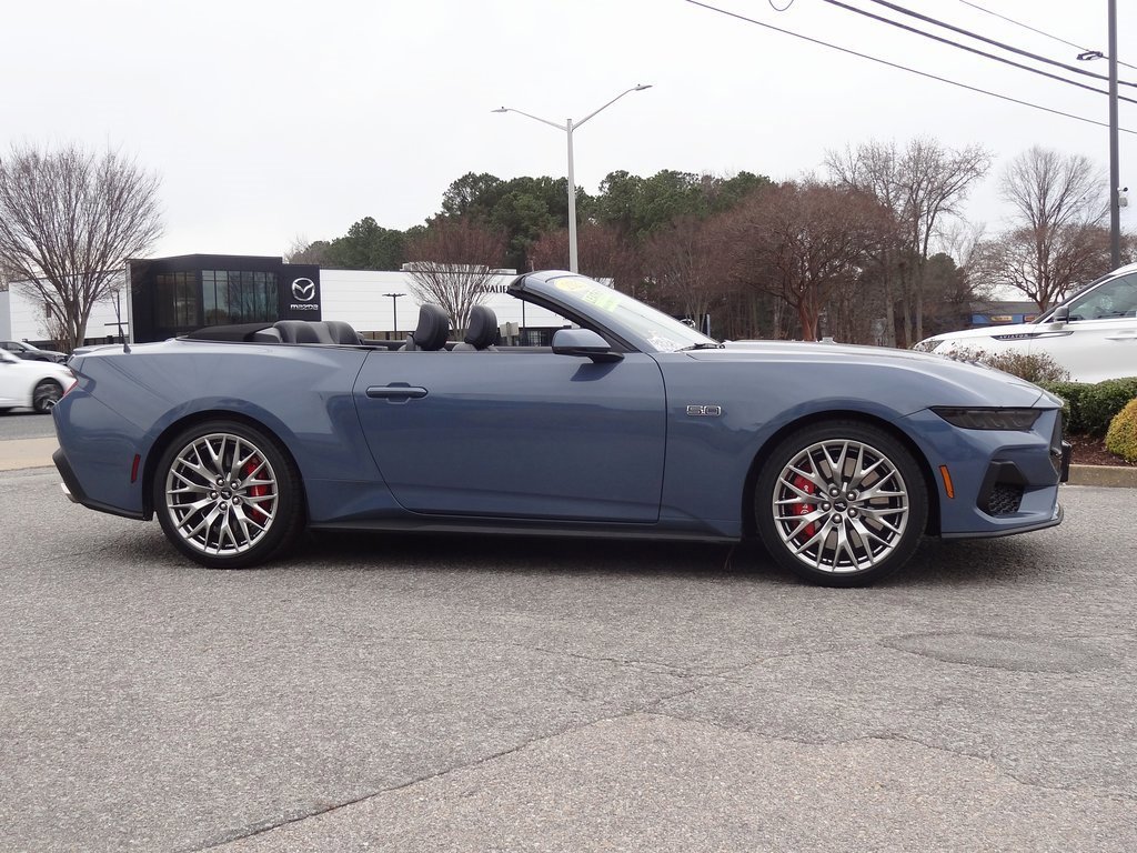 Certified 2025 Ford Mustang GT Premium image 11