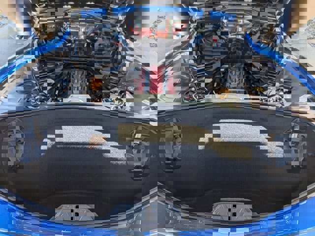 Used 2021 Chevrolet Corvette Stingray Premium Cpe w/ Z51 Performance Package image 29