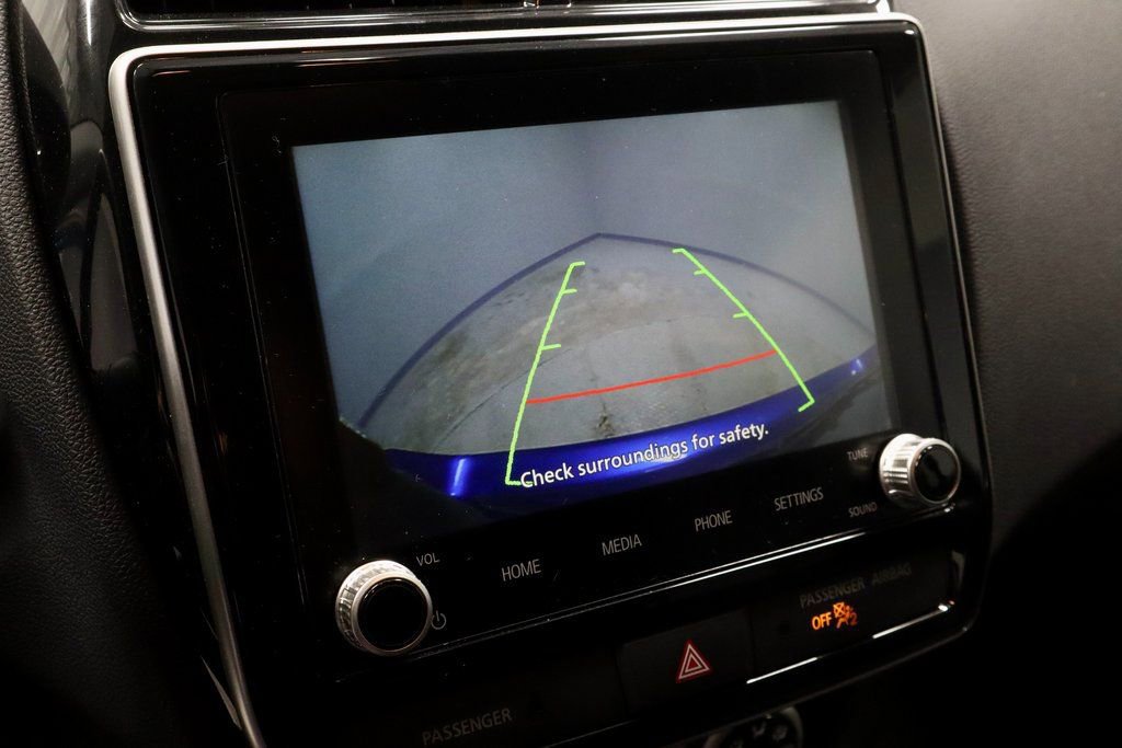 Used 2025 Mitsubishi Outlander Sport SE image 9