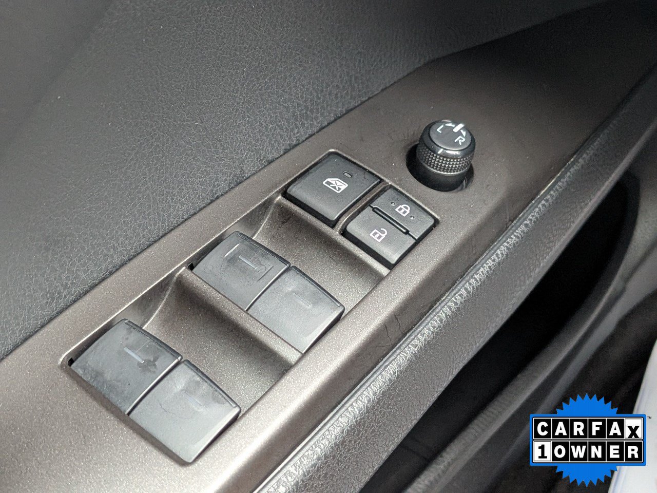 Used 2024 Toyota Camry SE w/ Cold Weather Package AWD/4WD image 28