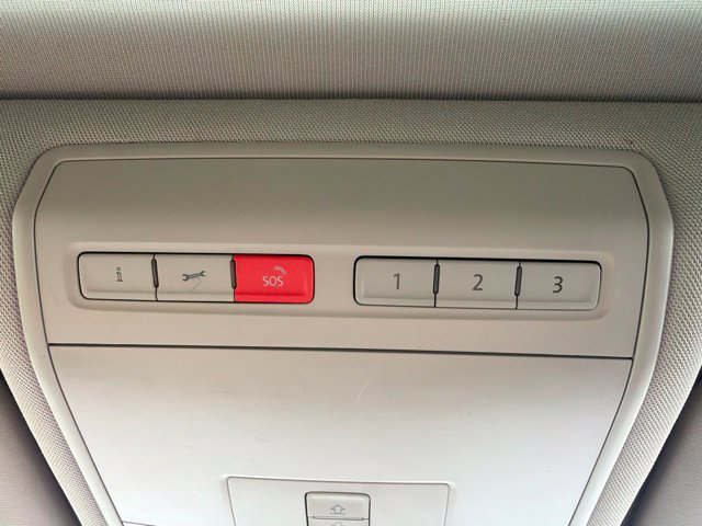 Used 2019 Volkswagen Atlas SEL FWD image 43