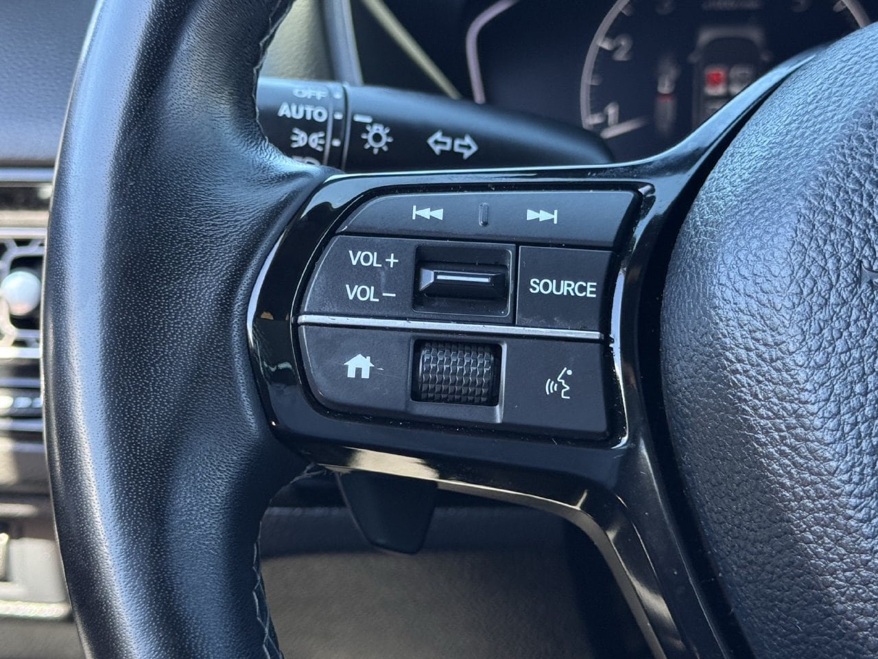 Used 2023 Honda Civic Sport image 13