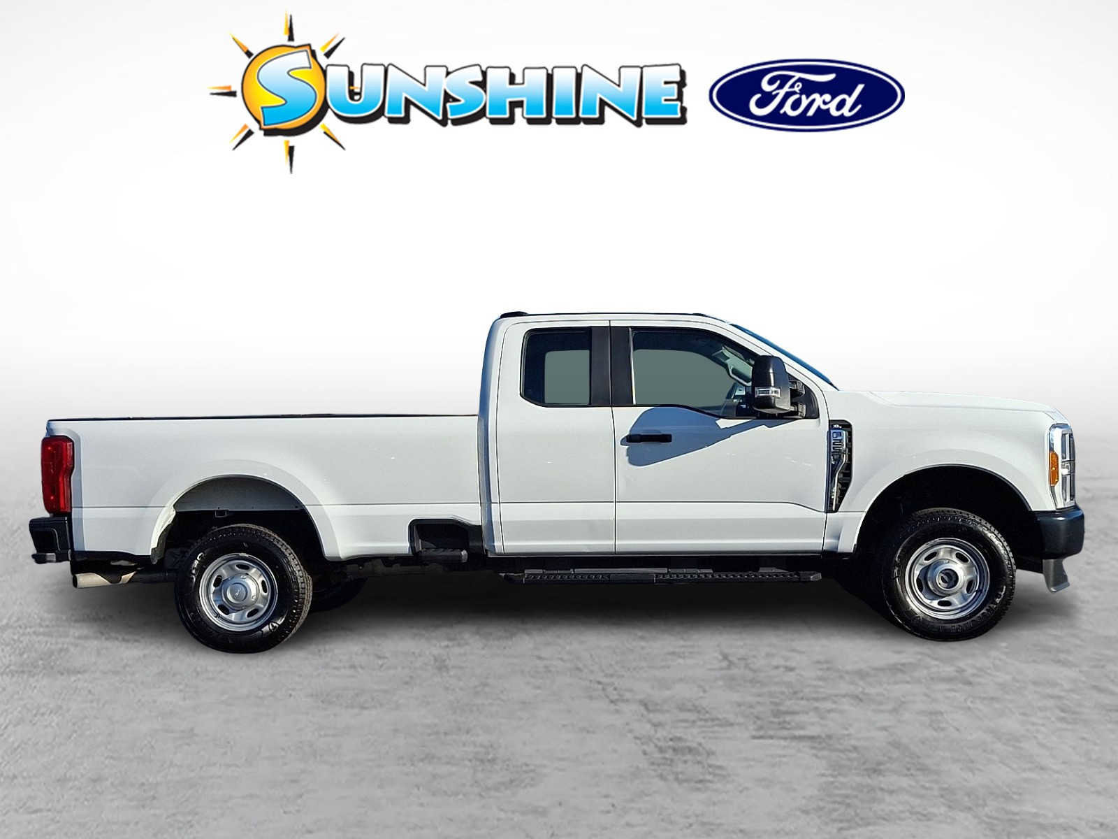 Certified 2023 Ford F250 XL w/ Snow Plow Prep Package image 5