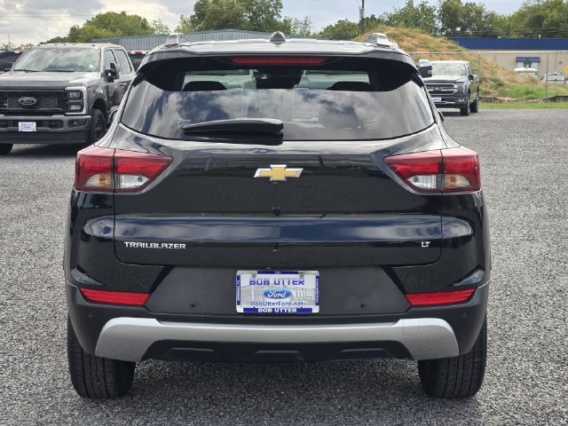 Used 2021 Chevrolet TrailBlazer LT w/ Convenience Package FWD image 6