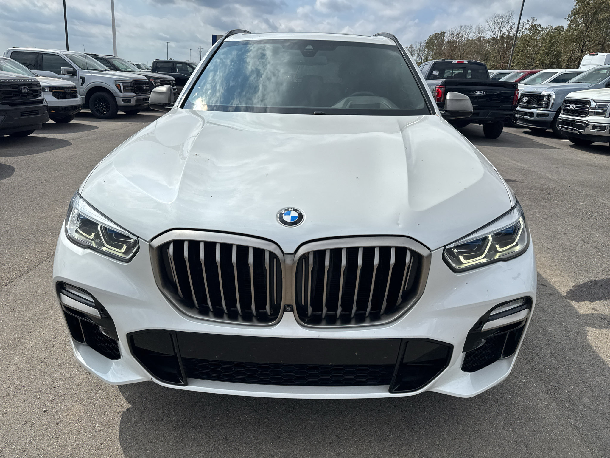 Used 2020 BMW X5 M50i w/ Executive Package AWD/4WD image 2